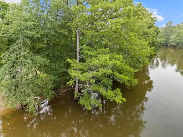 000 Moon Lake Road, Jefferson, TX 75657-0000