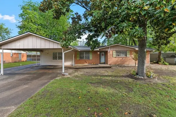 1126 Oakwood, Carthage, TX 75633