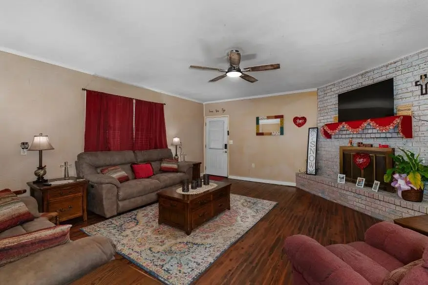 1126 Oakwood, Carthage, TX 75633 - #2