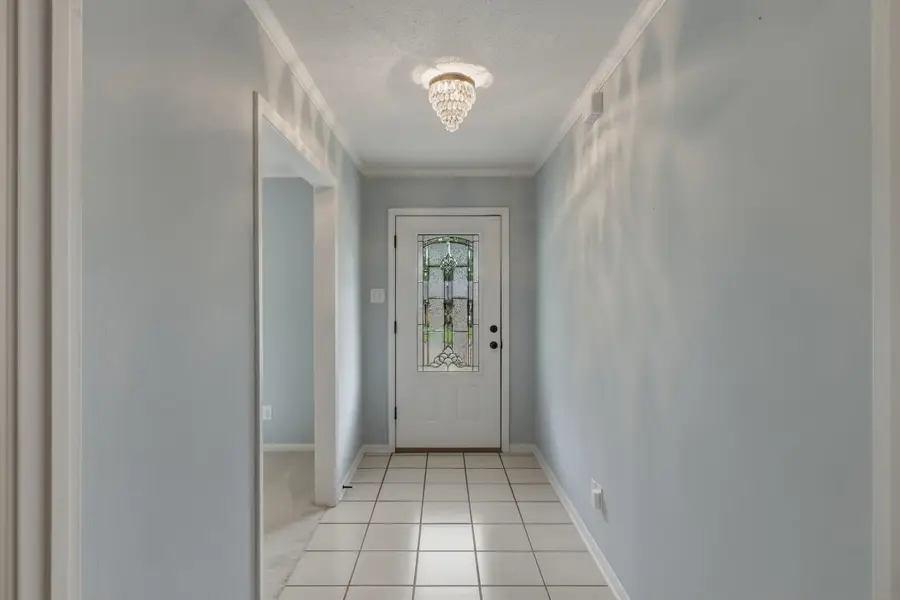 1004 Oakwood Dr, Longview, TX 75604 - #2