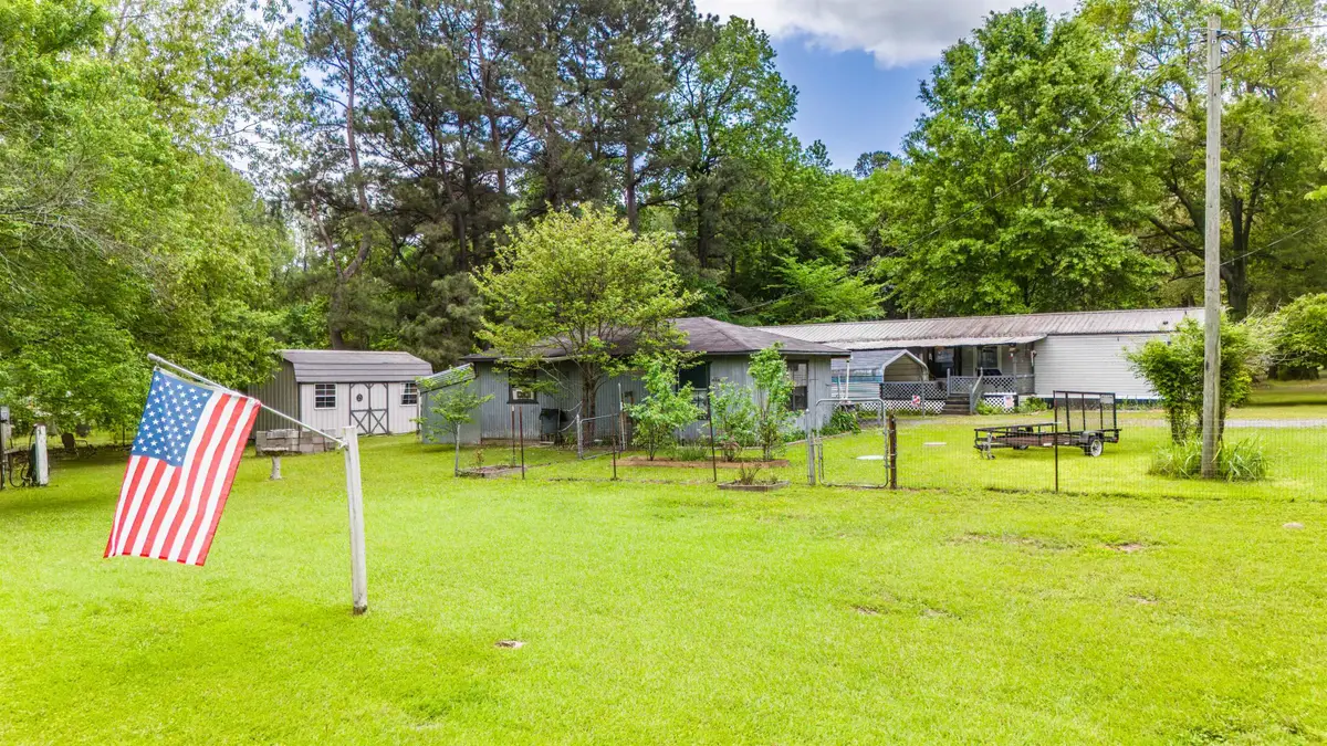 822 E Shreveport Camden Rd., Waskom, TX 75692 - #1