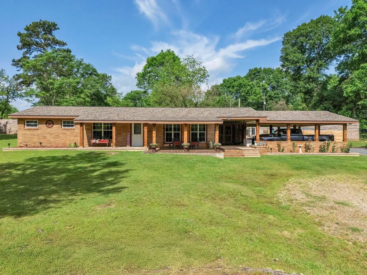 519 E WL Doc Dodson, Naples, TX 75568 - #1