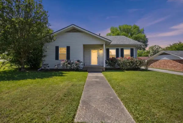 1001 S Georgia Street, Troup, TX 75789