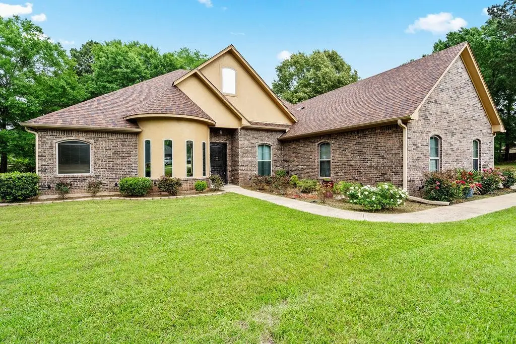 151 Riverwood Dr, Longview, TX 75603 - #1