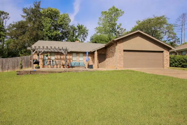 3311 Lockhaven Dr., Kilgore, TX 75672