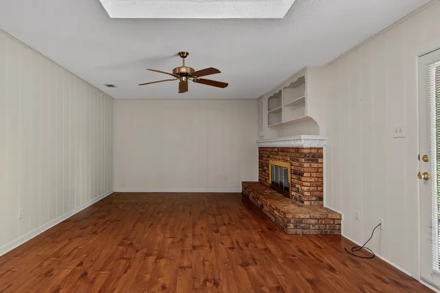 2102 Hughey Dr., Longview, TX 75601 - #3