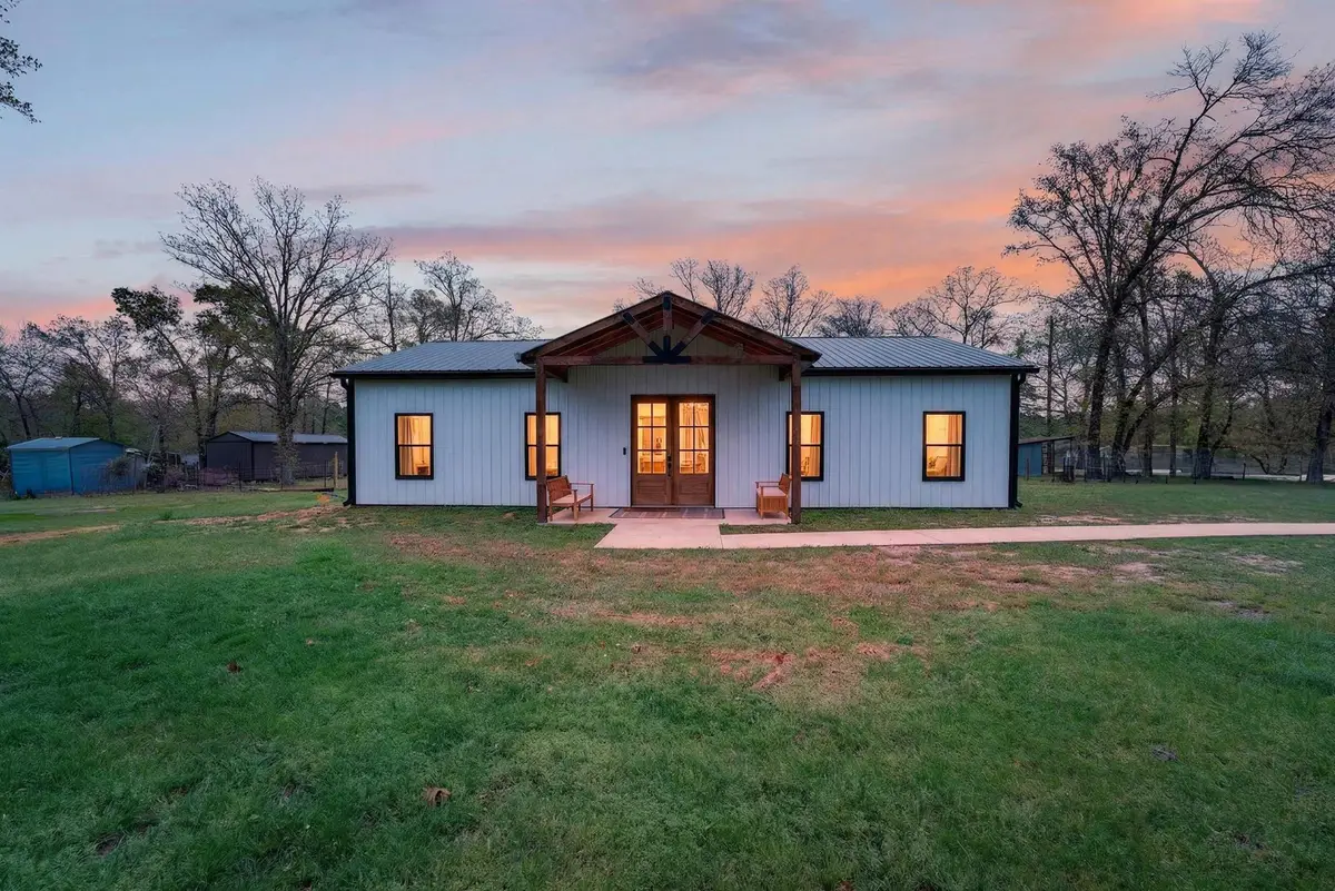 1075 First Rd, Diana, TX 75640 - #1