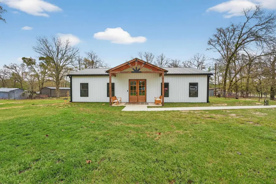 1075 First Rd, Diana, TX 75640 - #2