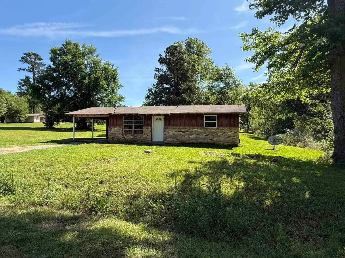 306 Paul St, Troup, TX 75789 - #1