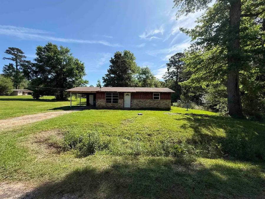 306 Paul St, Troup, TX 75789 - #2