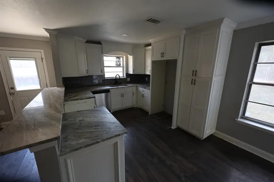 102 HONEYSUCKLE, Beckville, TX 75631 - #3