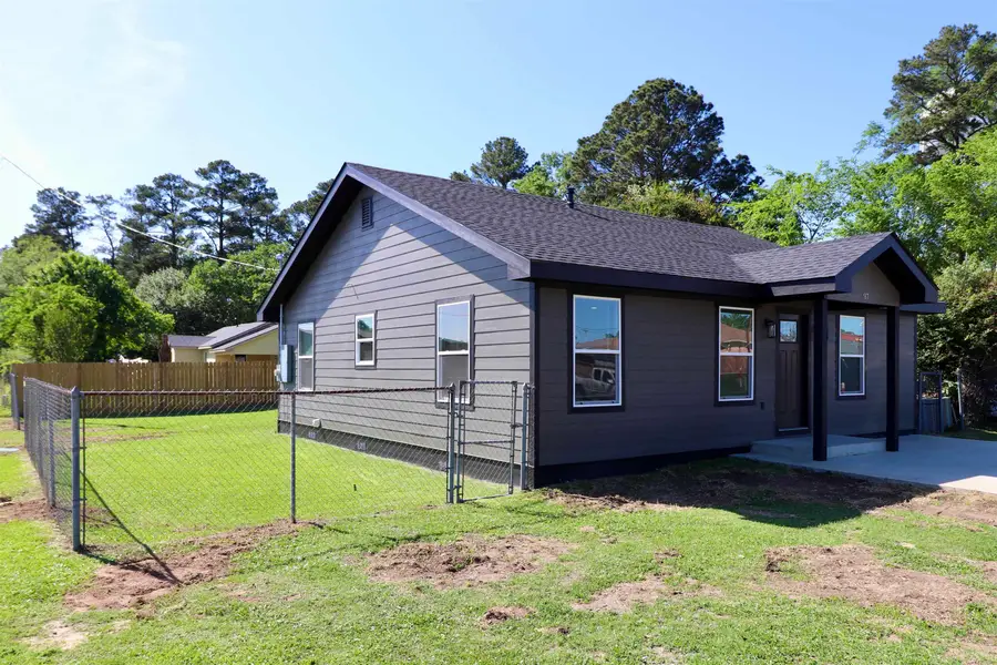 187 S Jernigan St., Waskom, TX 75692 - #3