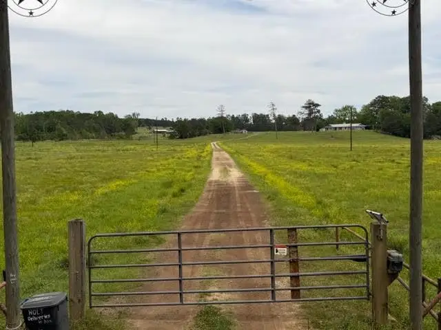 1600 County Road 201, Center, TX 75935 - #2