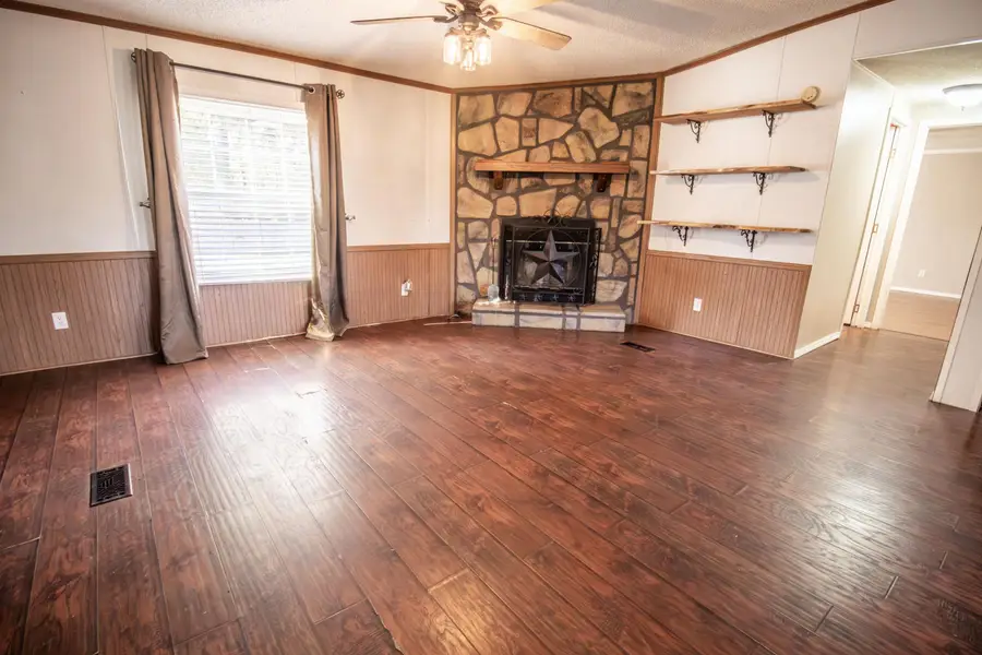 605 NOBLE, Waskom, TX 75692 - #3