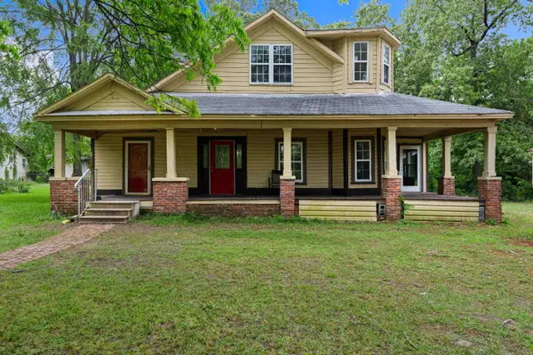 7086 N State Highway 155, Gilmer, TX 75644