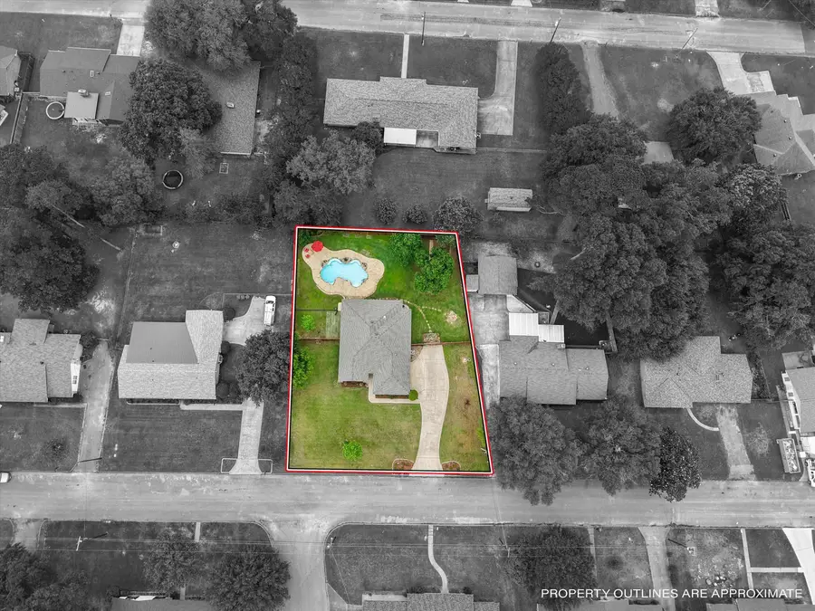 106 E Tulip St., White Oak, TX 75693 - #2