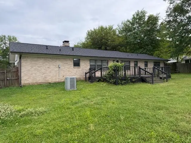 706 Beverly Dr, Carthage, TX 75633 - #3