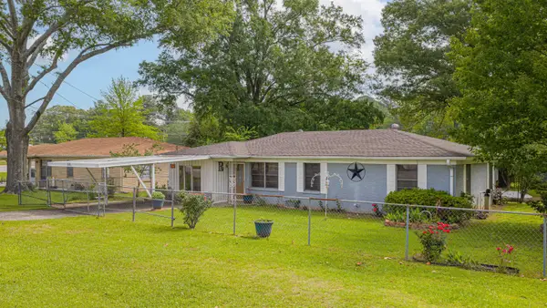 1504 Scenic Dr, Longview, TX 75604