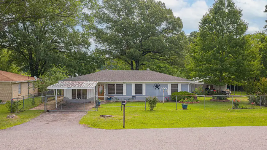 1504 Scenic Dr, Longview, TX 75604 - #2