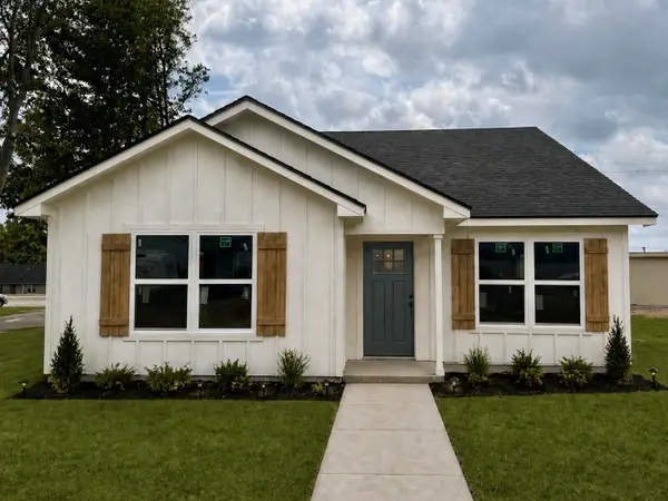 216 E Fleming, Longview, TX 75604