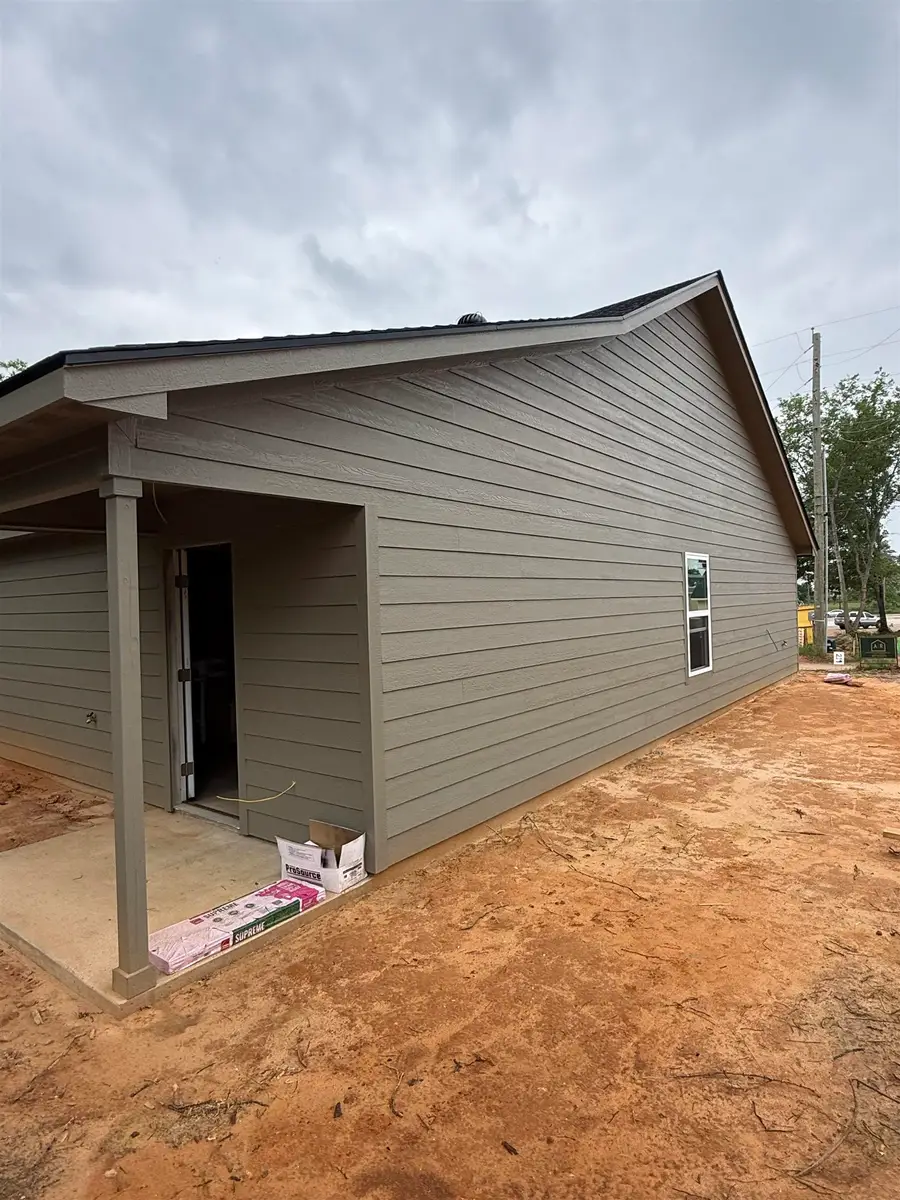 219 E E Fleming, Longview, TX 75604 - #2