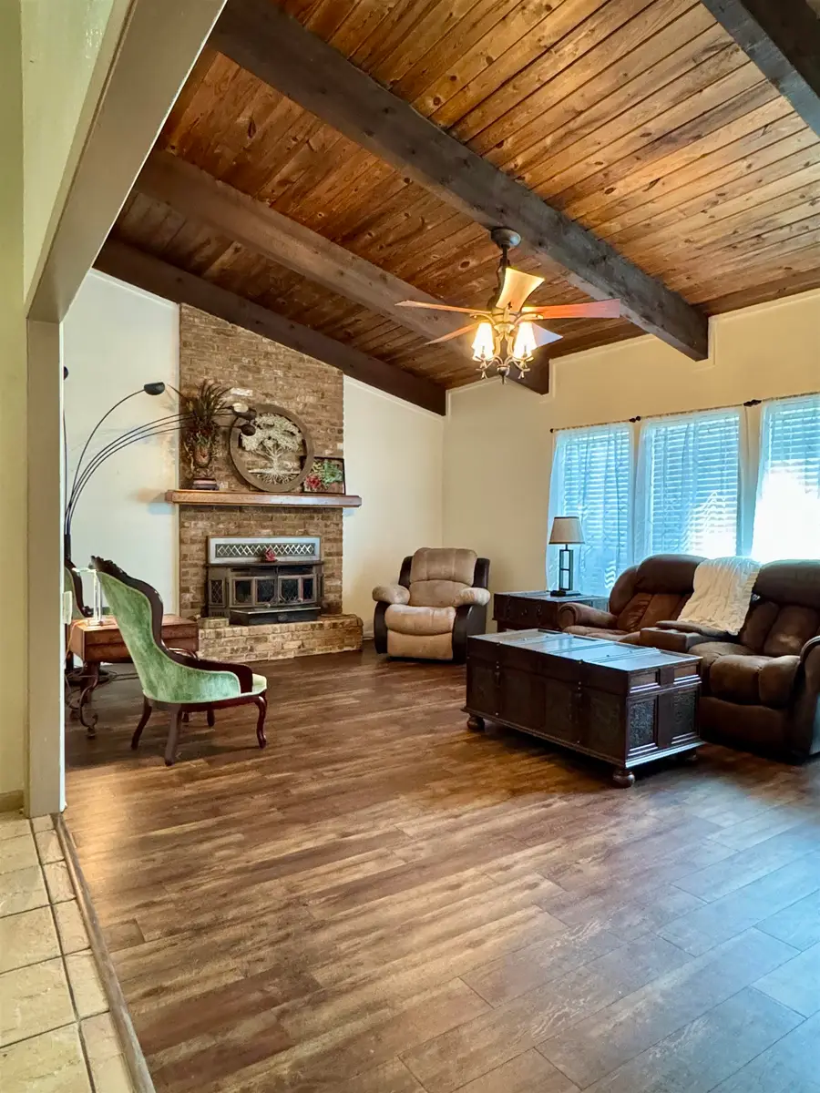 111 Bison Trl, Longview, TX 75605 - #3