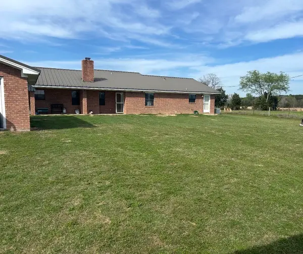 3091 Chipmunk, Gilmer, TX 75644