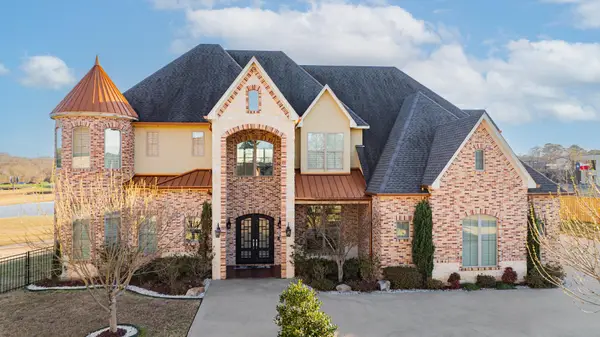 3410 Oak Hill Trl, Longview, TX 75605