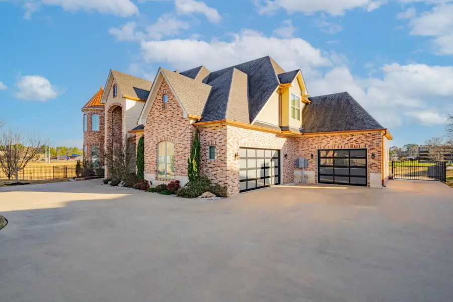 3410 Oak Hill Trl, Longview, TX 75605 - #2