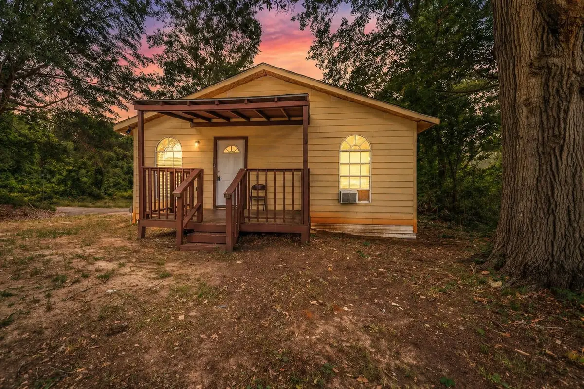 809 Herbert, Marshall, TX 75670 - #1