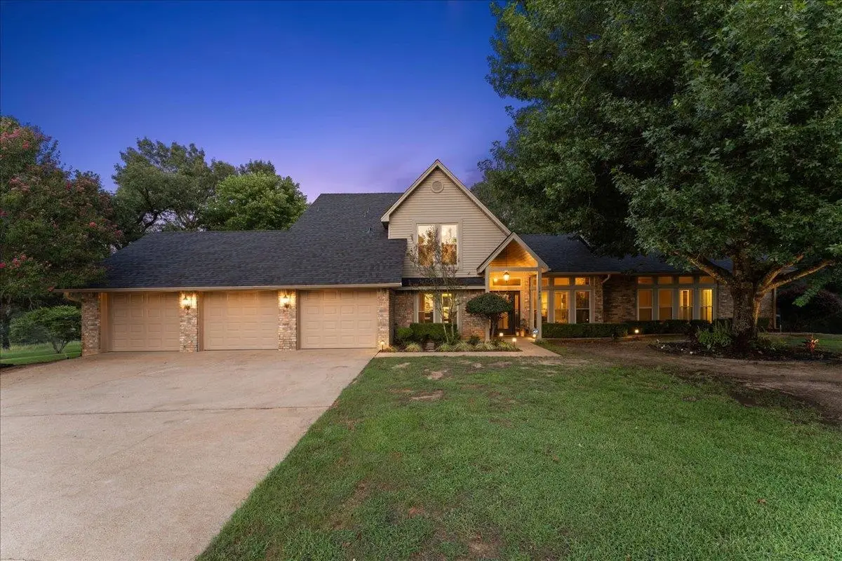 1408 E Lake Drive, Gladewater, TX 75647 - #1