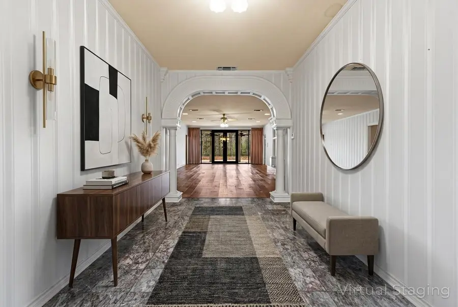 450 W Johnson Street, Tatum, TX 75691 - #2