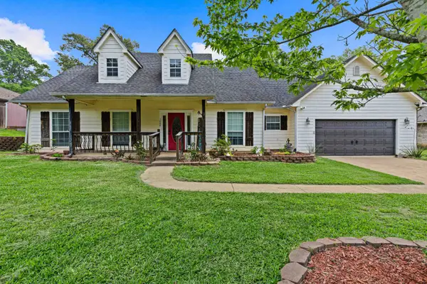 1606 Larissa St, Longview, TX 75604