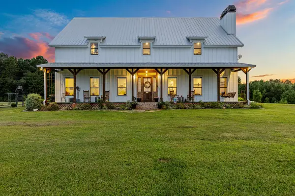 180 Hill Top, Kelly Ranch Rd West, Jefferson, TX 75657