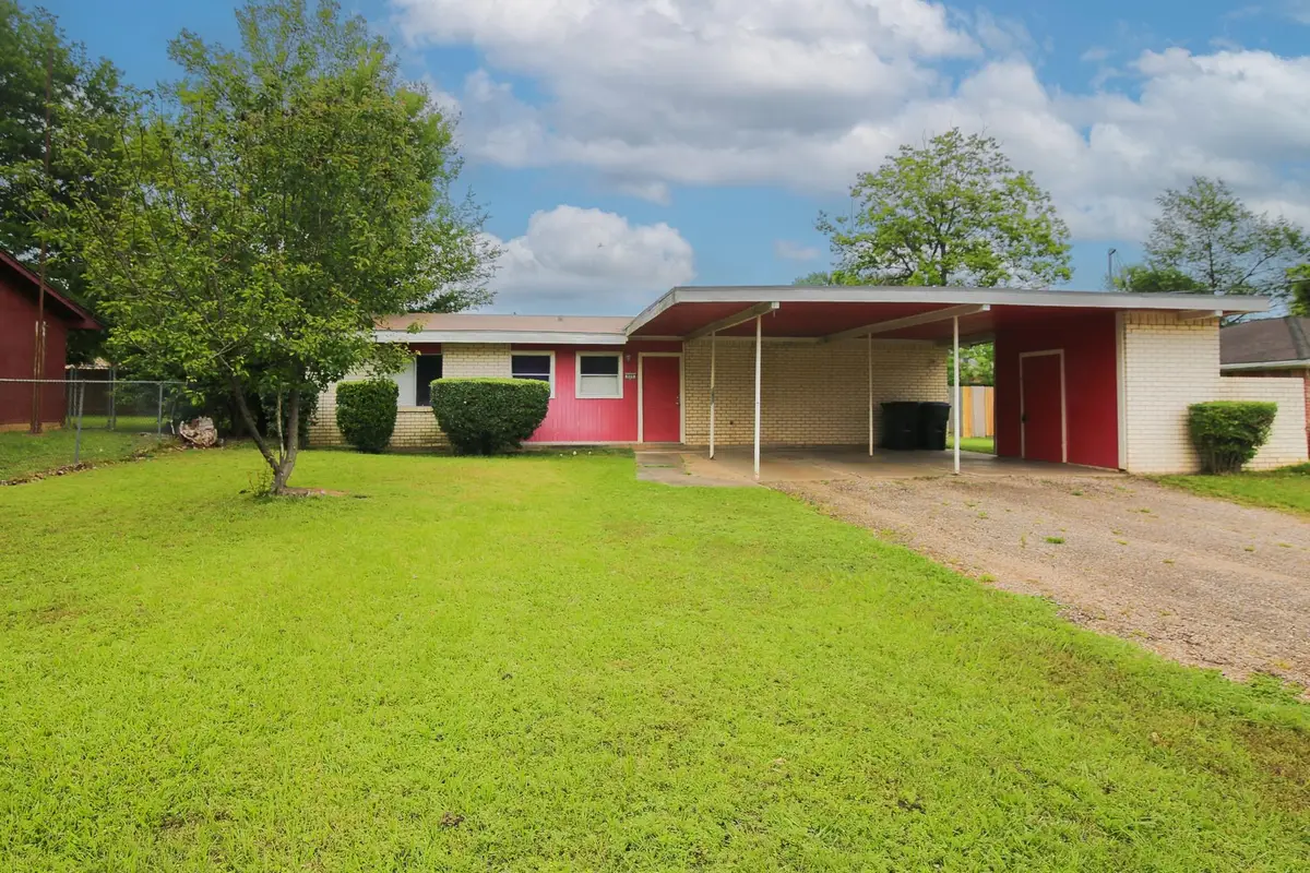 800 Sheryl Ln, Longview, TX 75604 - #1