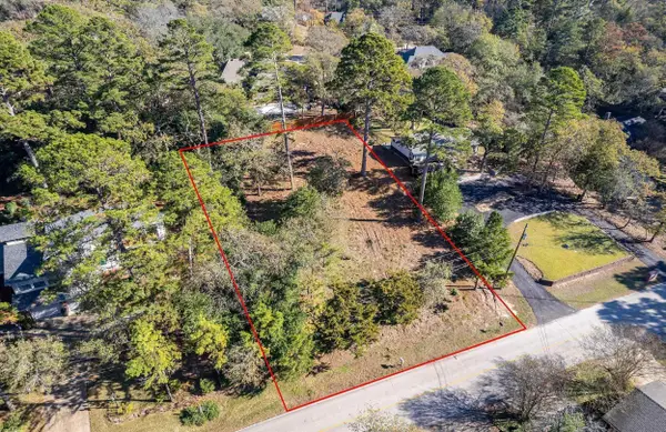 425 Hideaway Central Ln, Hideaway, TX 75771