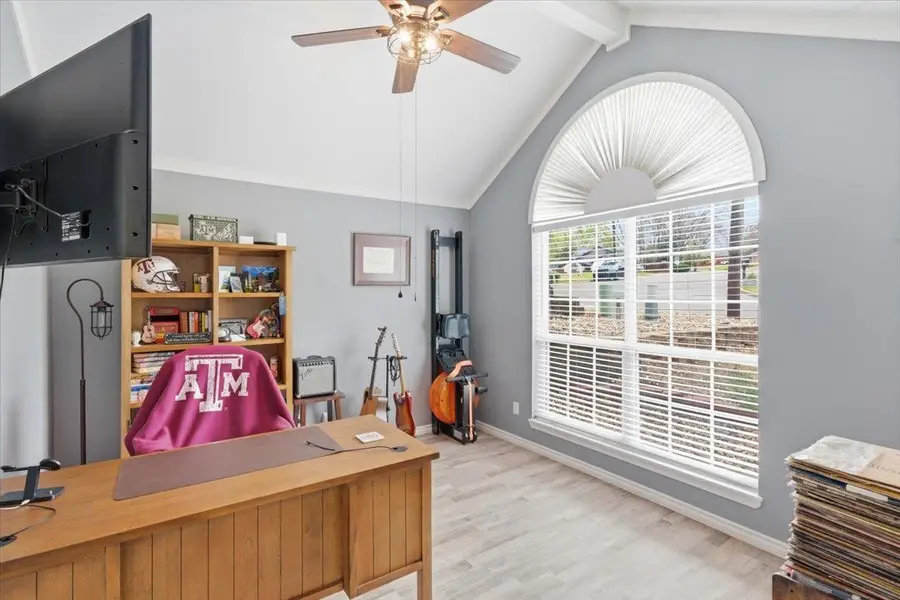 2 Oak Creek Ridge Drive, Longview, TX 75605 - #2