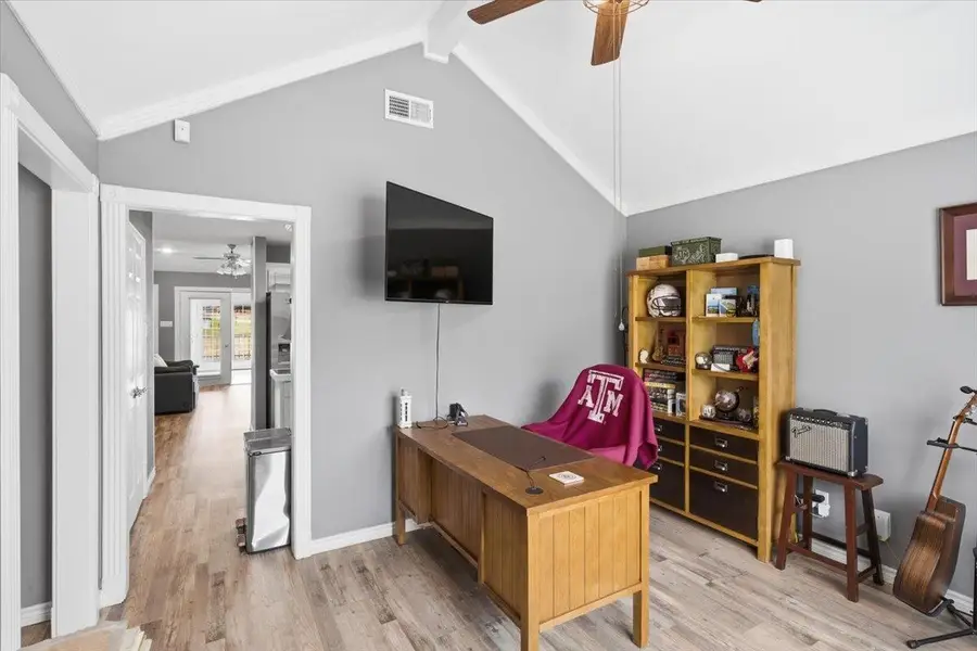 2 Oak Creek Ridge Drive, Longview, TX 75605 - #3