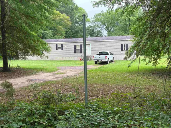 240 Powell, Waskom, TX 75692