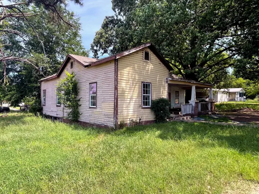 218 W Ash, Carthage, TX 75633 - #2