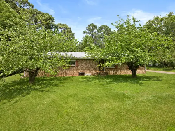 604 N Kasling St, Hughes Springs, TX 75656-0000
