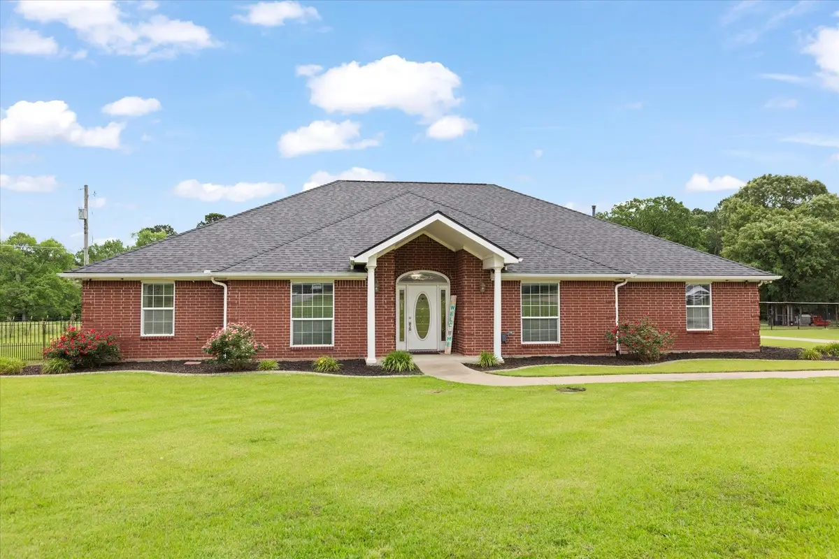 5290 Tevey Rd, Longview, TX 75605 - #1