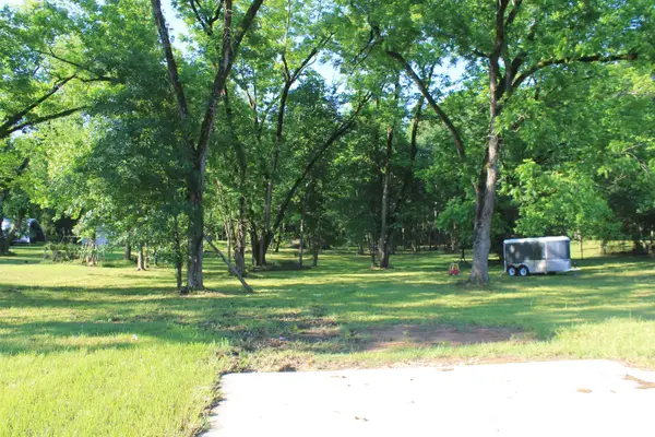 2420 E Houston, Marshall, TX 75672