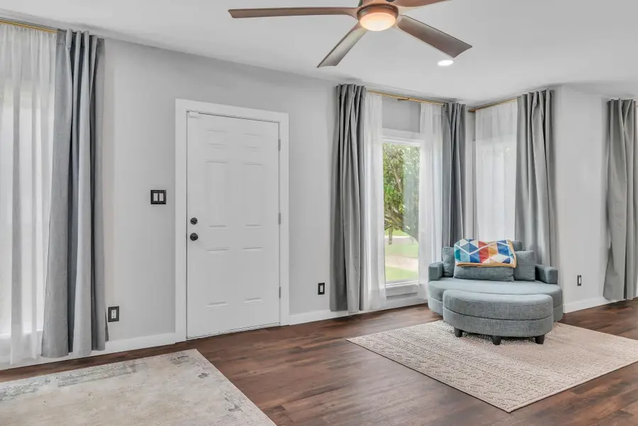 715 NOEL DR., Longview, TX 75602 - #3