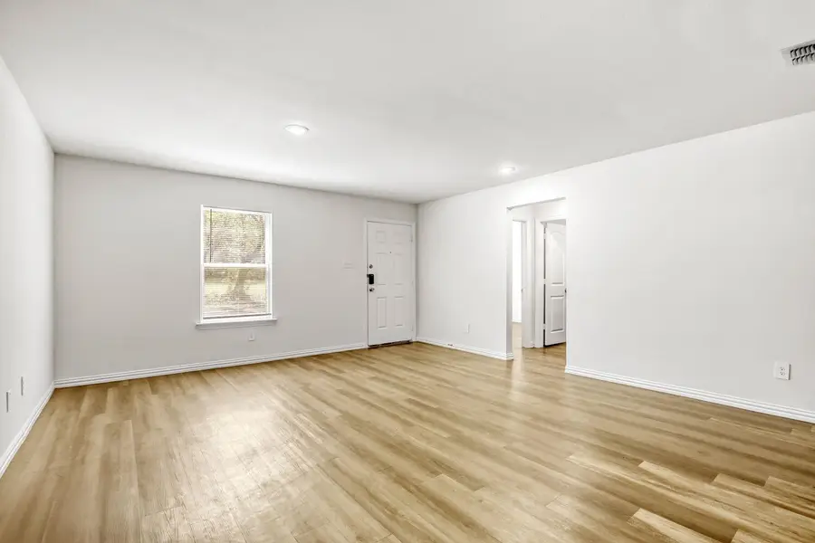 803 Roosevelt St, Longview, TX 75601 - #2