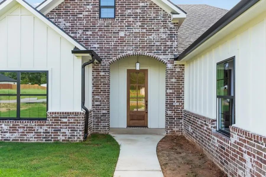 223 Big Oaks Rd, Kilgore, TX 75662 - #3