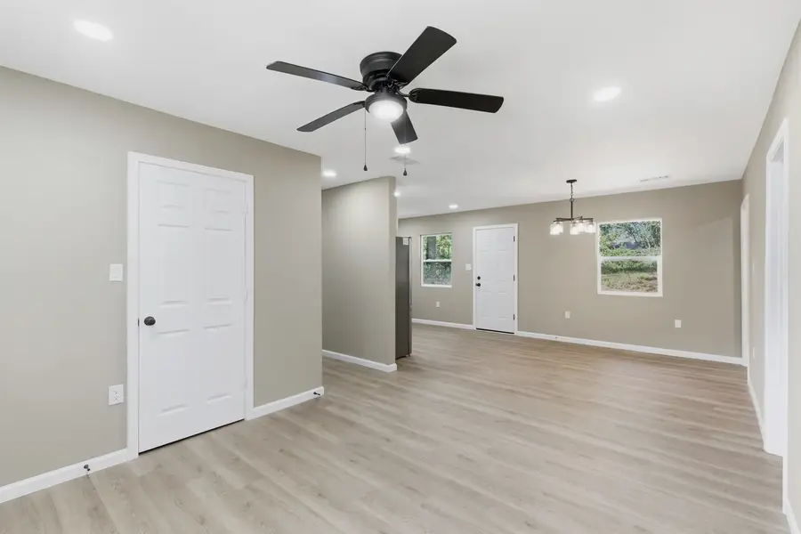 261 San Jacinto, Lone Star, TX 75668 - #2