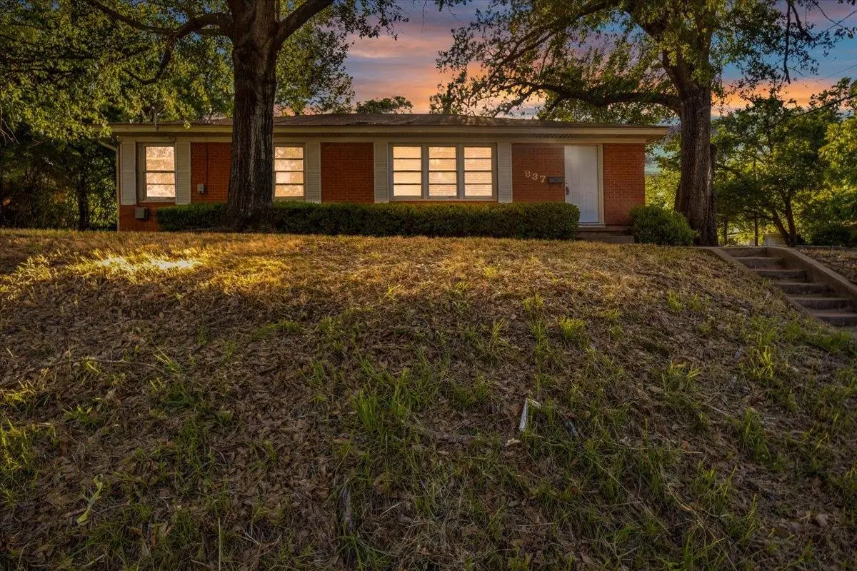837 S Palmer Ave, Tyler, TX 75702-2371 - #1