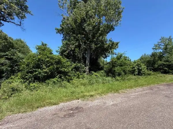 1153 CR 342, Henderson, TX 75654