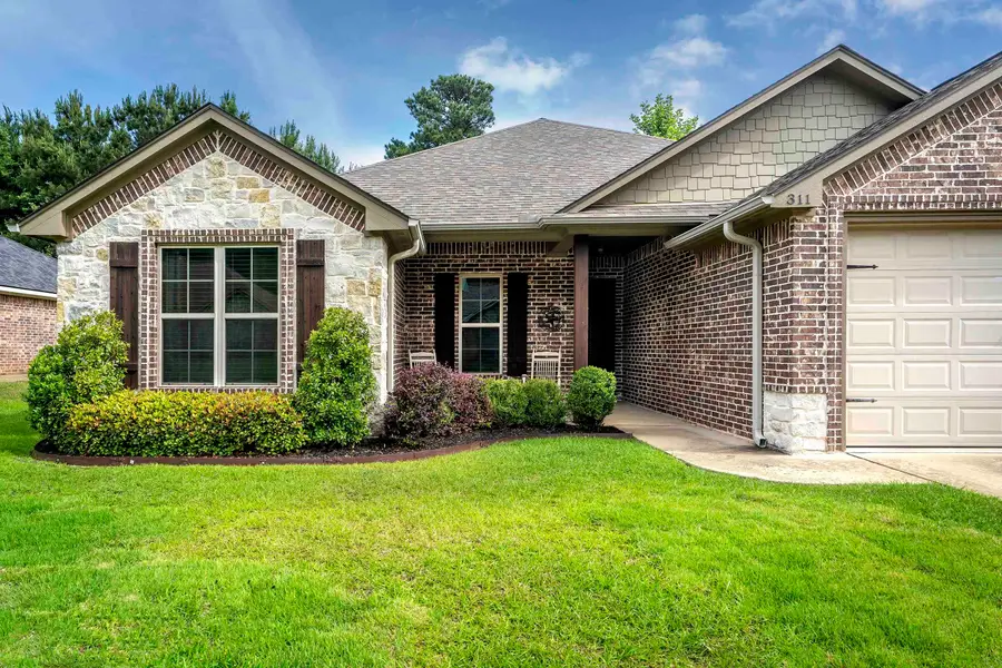 311 Bois D Arc, Hallsville, TX 75650 - #2